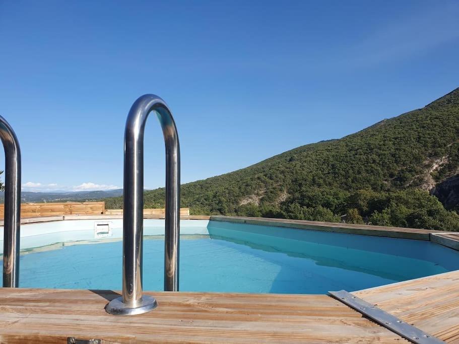 La Castellane, Vue Imprenable Sur Le Luberon Villa Saignon Eksteriør billede
