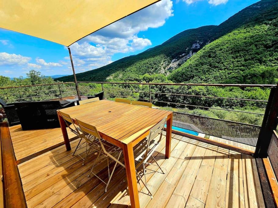 La Castellane, Vue Imprenable Sur Le Luberon Villa Saignon Eksteriør billede