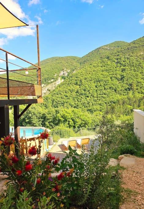 La Castellane, Vue Imprenable Sur Le Luberon Villa Saignon Eksteriør billede